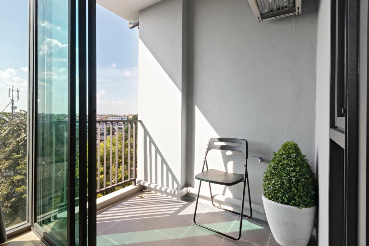 Nidhra นิทรา Apartment Ban Lat Krachaeng Exterior foto